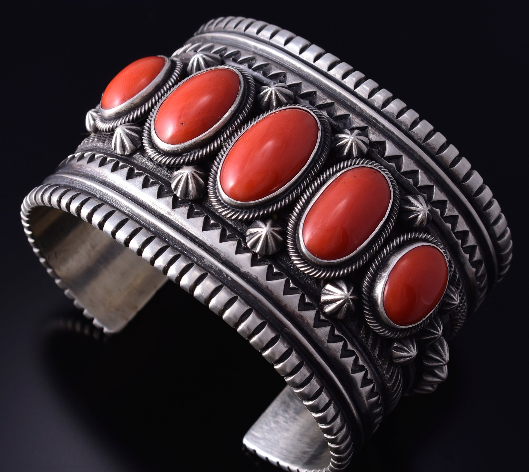 AWARD WINNING Silver & Coral Row Navajo Handmade Bracelet by Erick Begay 5H01A