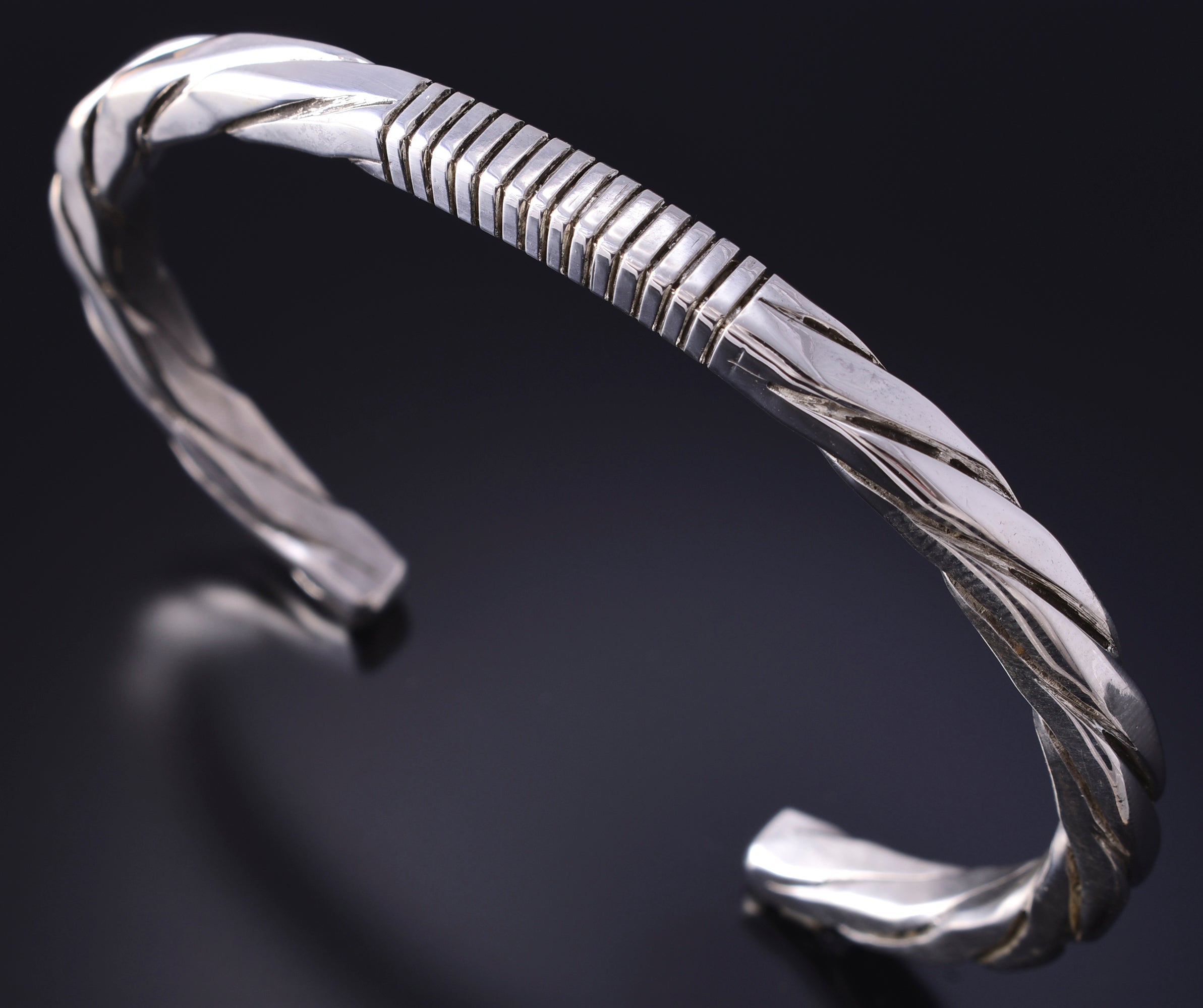 Silver Navajo Handmade Unity Men's Bracelet by Erick Begay 5K17N